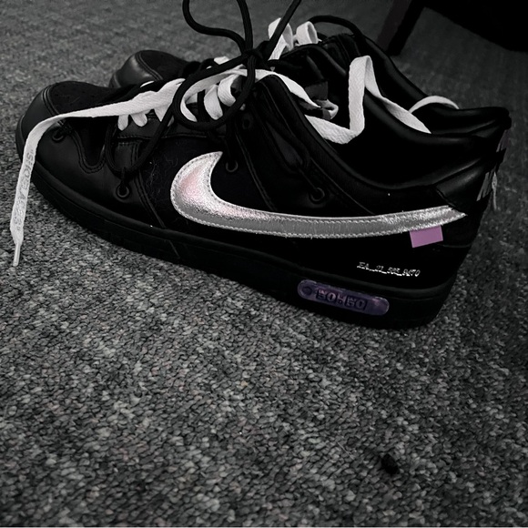 Nike - Picture 1 of 2